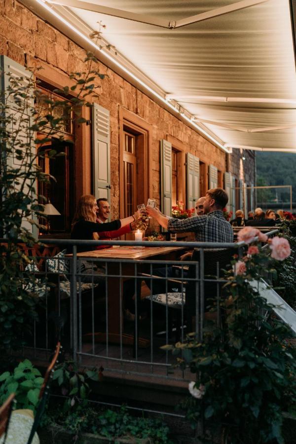 Fraenkischer Gasthof-Hotel Zum Koppen Gemunden am Main Exterior foto